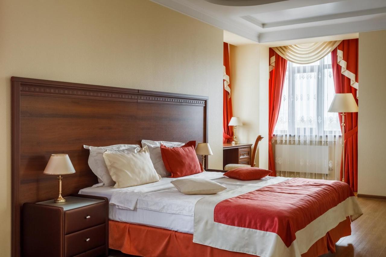 Hotel Yuzhnaya Bashnya Krasnodar Eksteriør billede